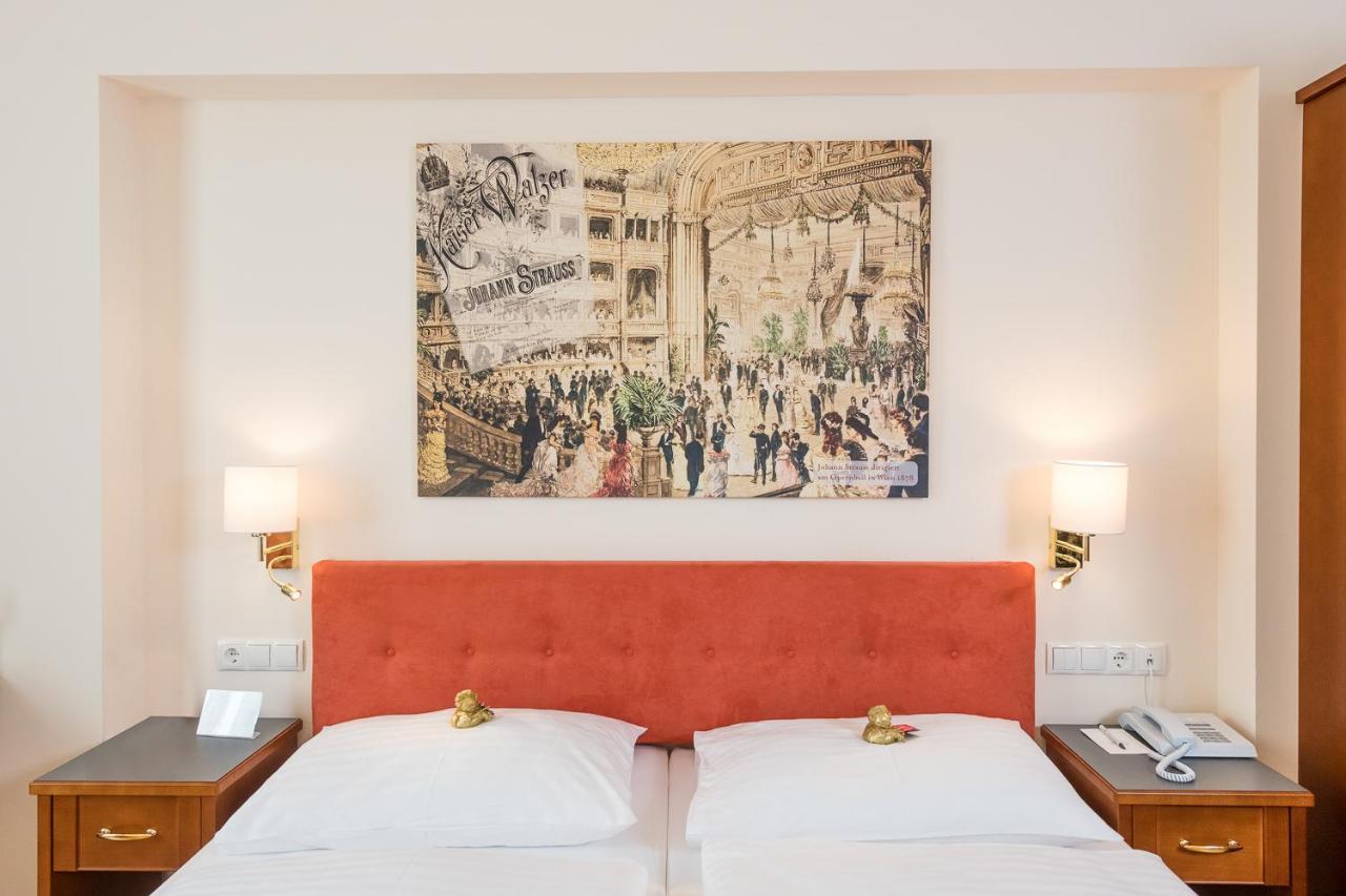 Classic Double Room,1417857729:JPEG