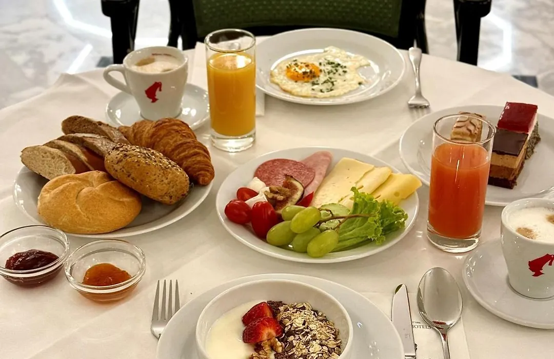 Hotel Johann Strauss-1