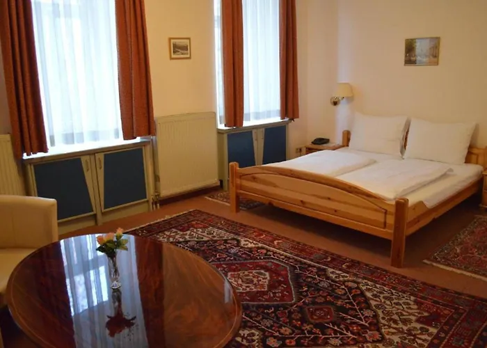 Hotel Pension Walzerstadt Viena